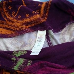 LuLaRoe Pants - LULAROE CLOCK OS LEGGINGS LuLaRoe Pants - LULAROE CLOCK OS LEGGINGS